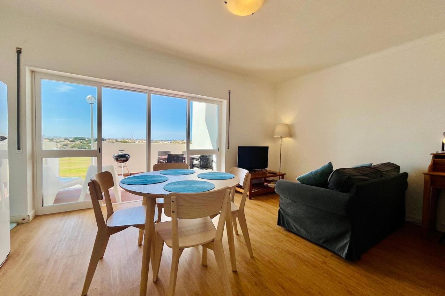 Apartamento Luciana - Beachside, Balcony, Sunset View Ferrel  Luaran gambar